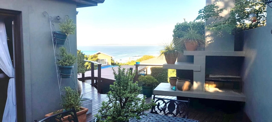 To Let 1 Bedroom Property for Rent in Dana Bay Western Cape